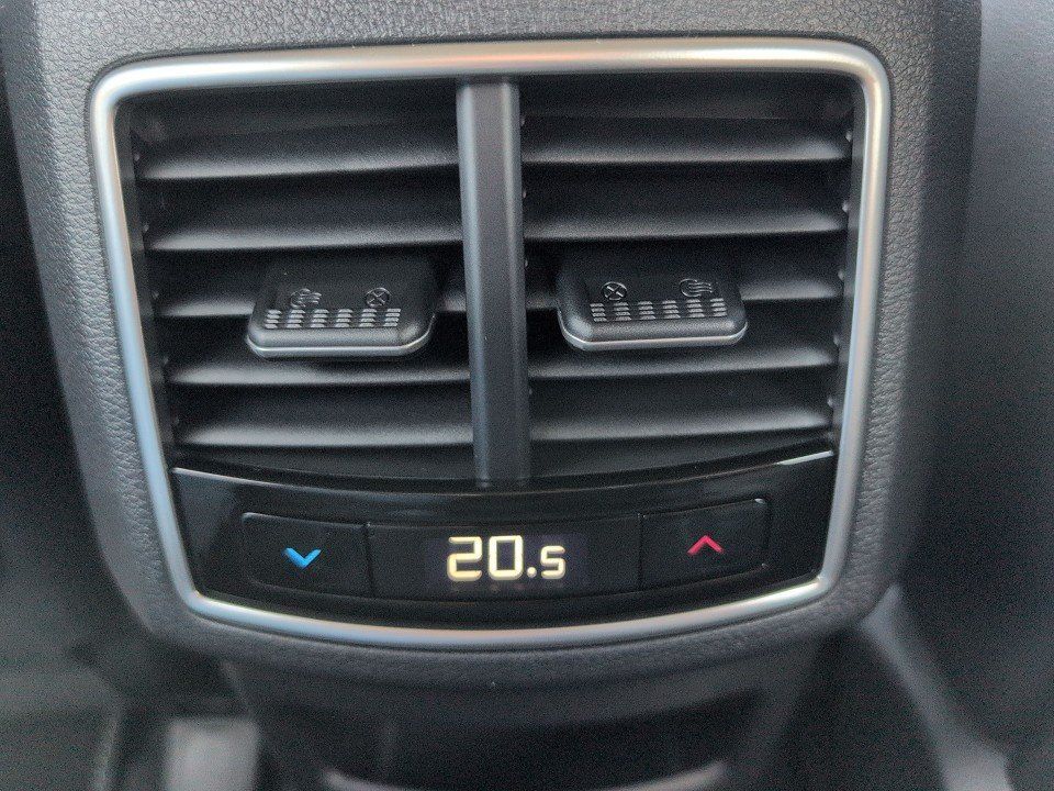 Fahrzeugabbildung Kia SPORTAGE PHEV 1.6T GT-LINE DW-P KARDON+NAV+360++