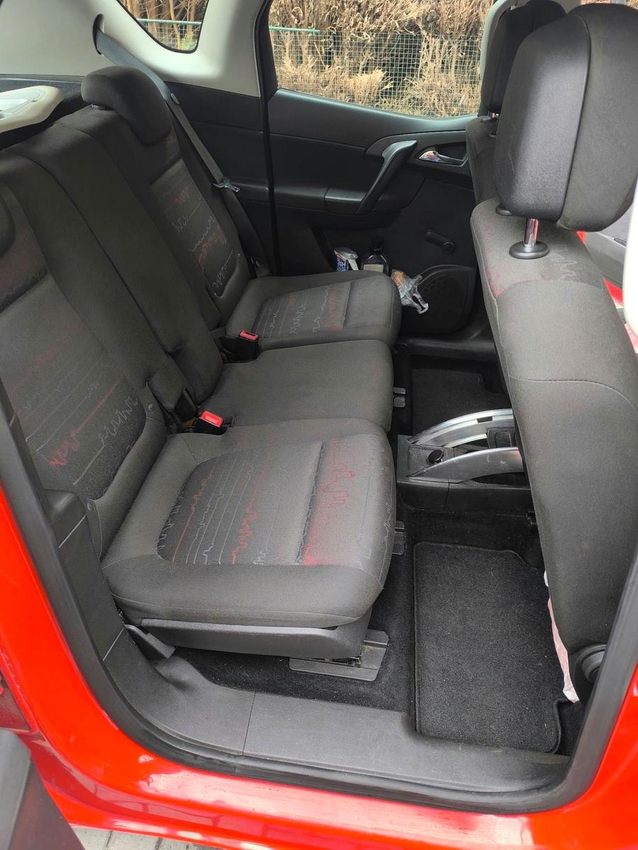 Opel Meriva 2010 — photo 10