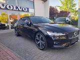 Volvo S60 Lim. R Design T4 - Volvo S60: 4t