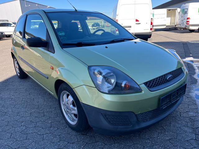 Ford Fiesta 1.3 51Kw Klima - Alufelgen - TÜV+ÖL NEU !