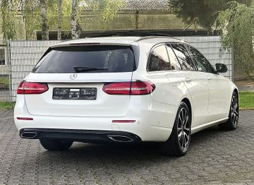 Mercedes E 220 - 8