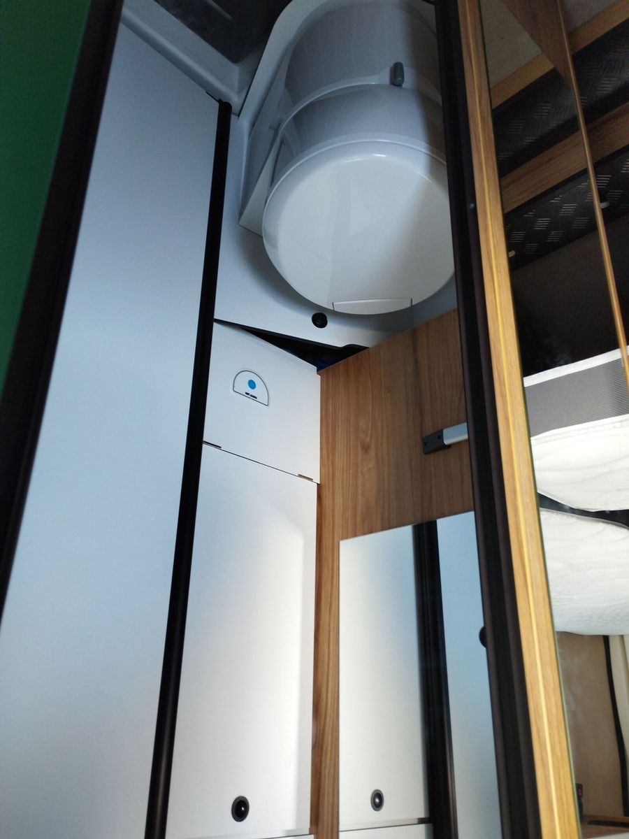 Fahrzeugabbildung Karmann Dexter DE 625