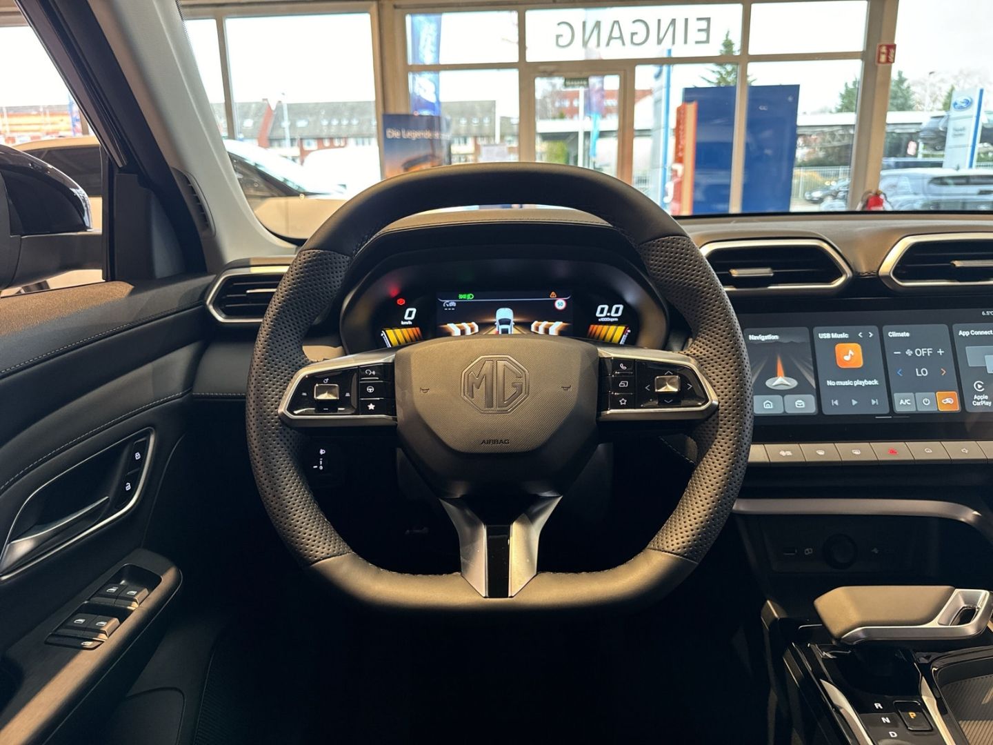 Fahrzeugabbildung MG ZS HEV Luxury Sonderfinanzierungsangebot