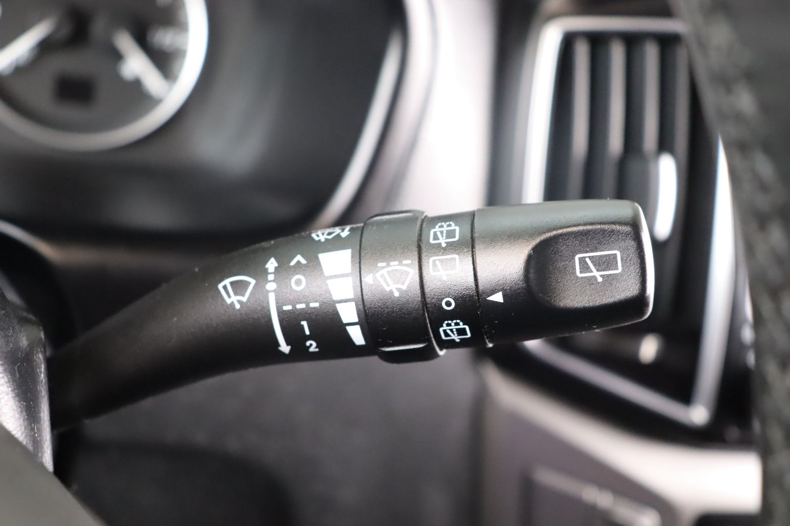 Fahrzeugabbildung Hyundai H-1 2.5CRDi Starex * RFK * Lenkradhzg. * Navi