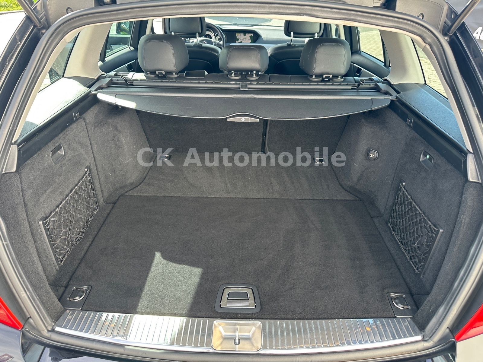 Fahrzeugabbildung Mercedes-Benz C 350 CDI T-Modell Avantgarde/Navi/Bi-Xenon/Kam.