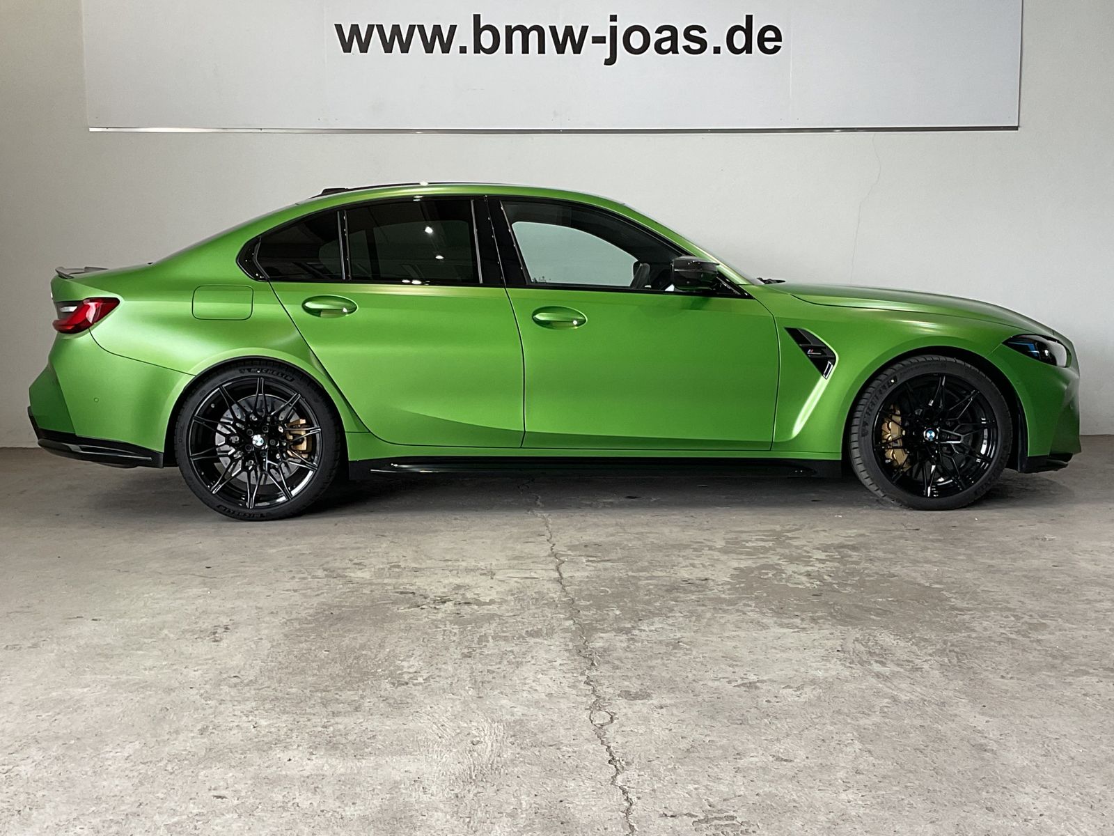 Fahrzeugabbildung BMW M3 Competition | M Carbon-Keramik-Bremse | Schal