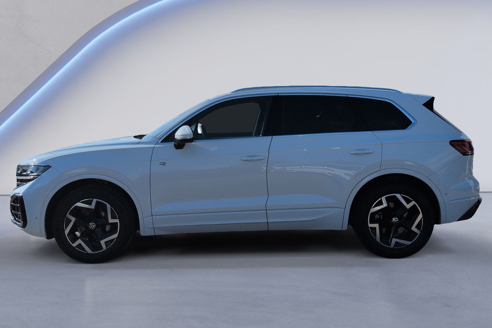 Touareg 3.0 TDI 4M tiptr. R-Line STHZ+LUFT+