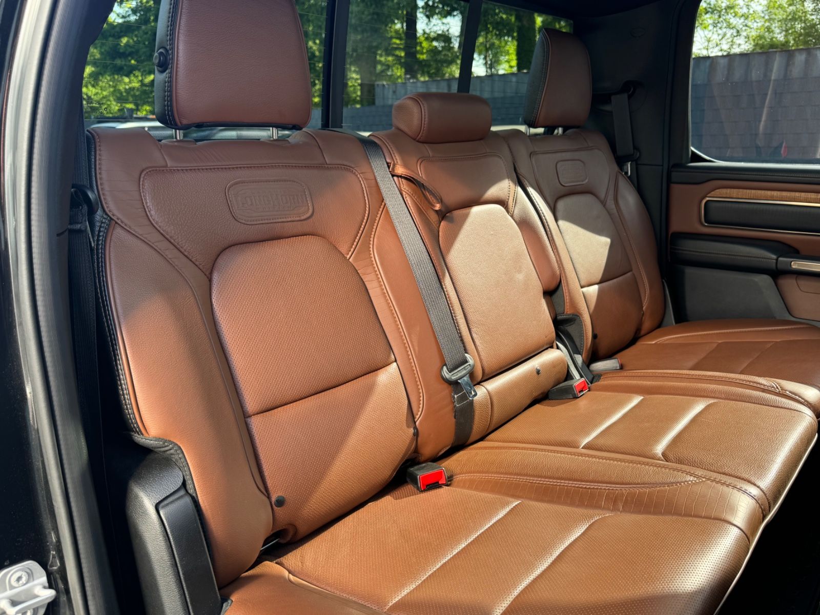 Fahrzeugabbildung Dodge RAM 1500 CrewCab 5,7 Longhorn Luftfahrwerk Voll