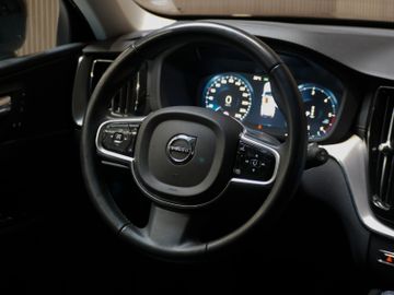 Volvo XC60 - 11