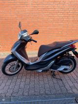 Piaggio Medley 125 ABS - PIAGGIO ROLLER 125