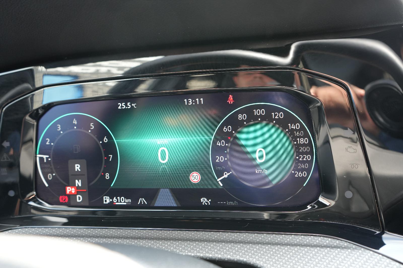Volkswagen Golf VIII Lim. R-Line eTSI LED LHZ ACC DCC, миниатюра 15