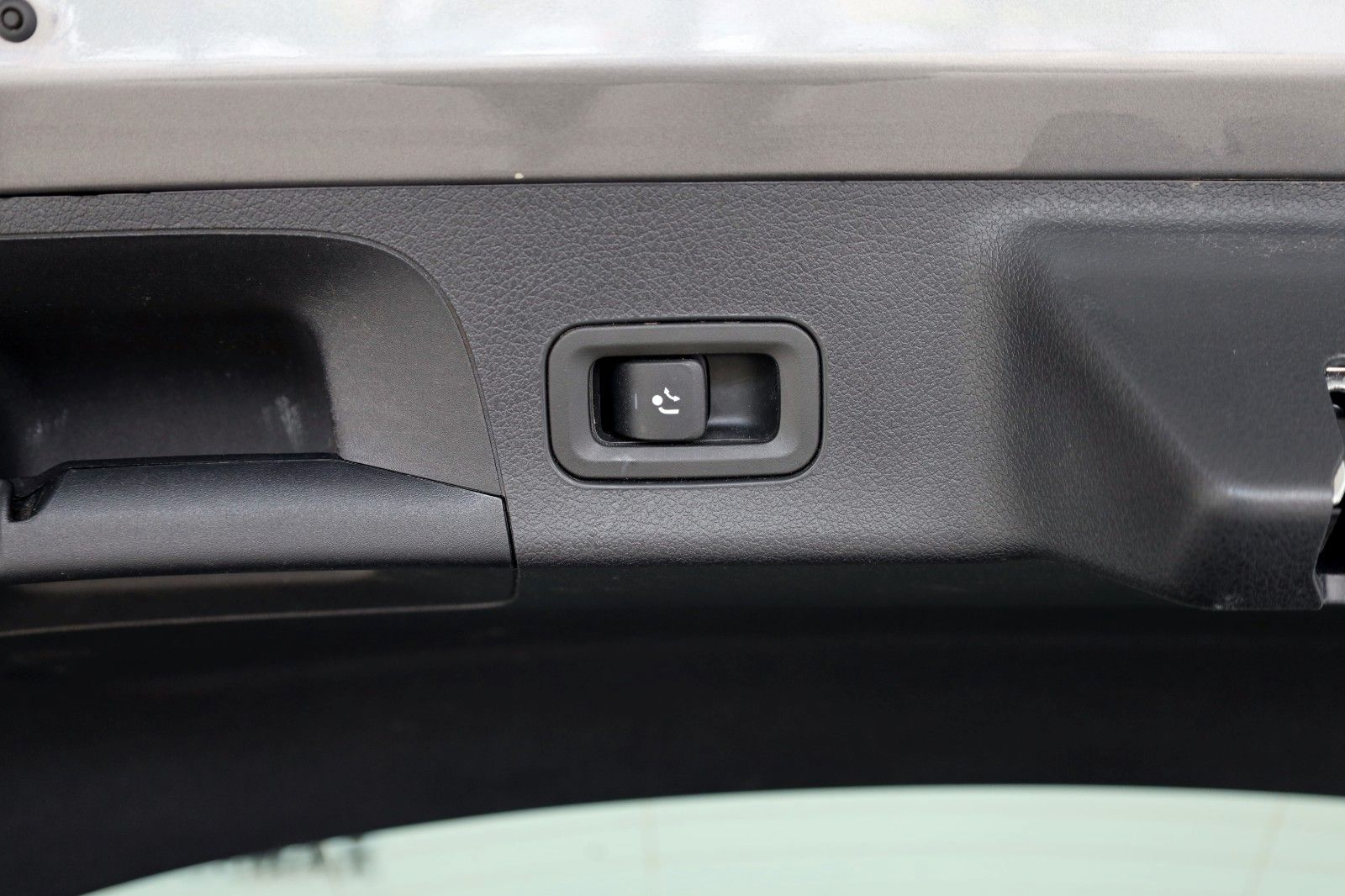 Fahrzeugabbildung Mercedes-Benz CLA 200d SB,Navi,LED,Kamera,Park Paket,AHK el.