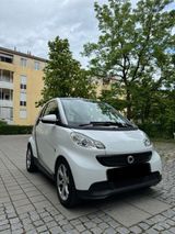 Smart ForTwo coupé 1.0 45kW mhd pure  Leder/SHZ/Klima - Smart: Pure