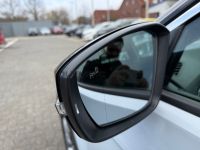 Volkswagen T-Roc 2.0 TDI IQ.DRIVE AHK WKR KAMERA SITZHZG LM - Image