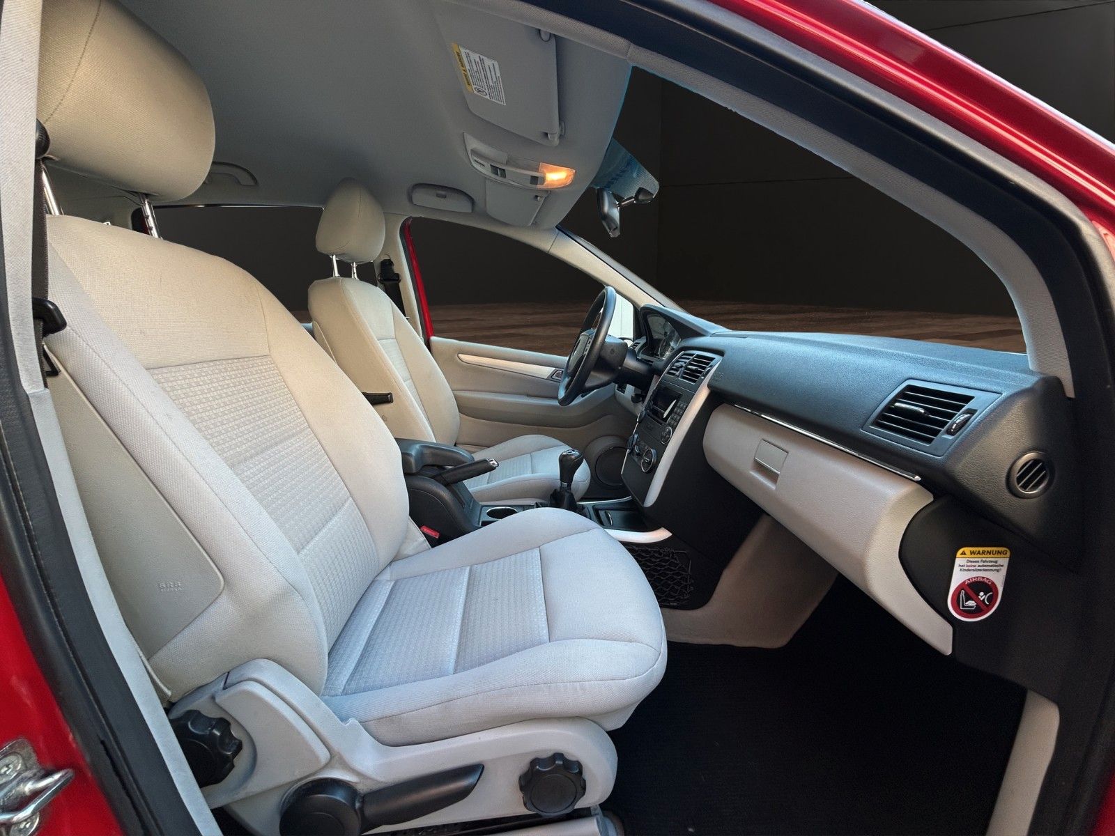 Fahrzeugabbildung Mercedes-Benz B 150 Klima/1Hand/AHK/