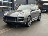 Porsche Cayenne Turbo - Porsche Cayenne aus 2007: Turbo