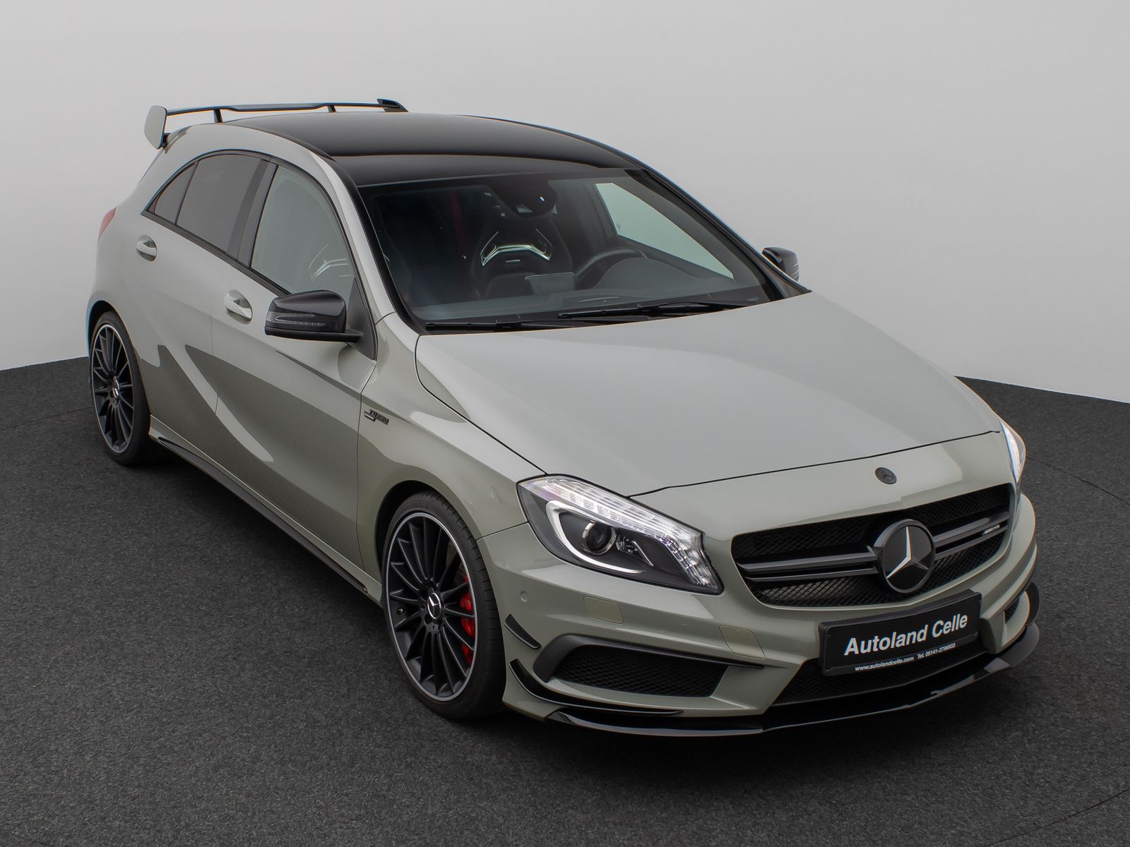 Fahrzeugabbildung Mercedes-Benz A 45 AMG Performance 4Matic Aero H/K Kamera Navi