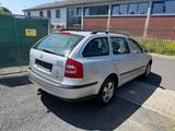 Skoda Octavia Combi Ambiente 4X4 - Skoda Octavia aus 2007: Kombi