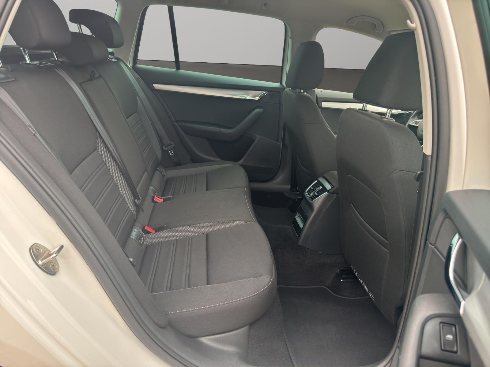 Skoda Octavia Combi Ambition *Navi*DAB*Smart Link*