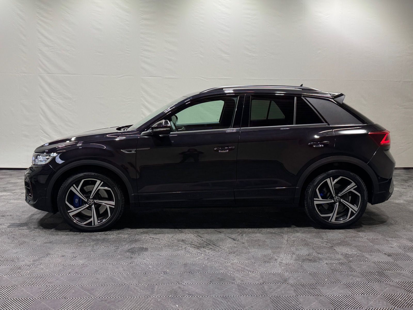 Volkswagen T-ROC R Black Style AHK MATRIX NAVI BEATSAUDIO foto 3
