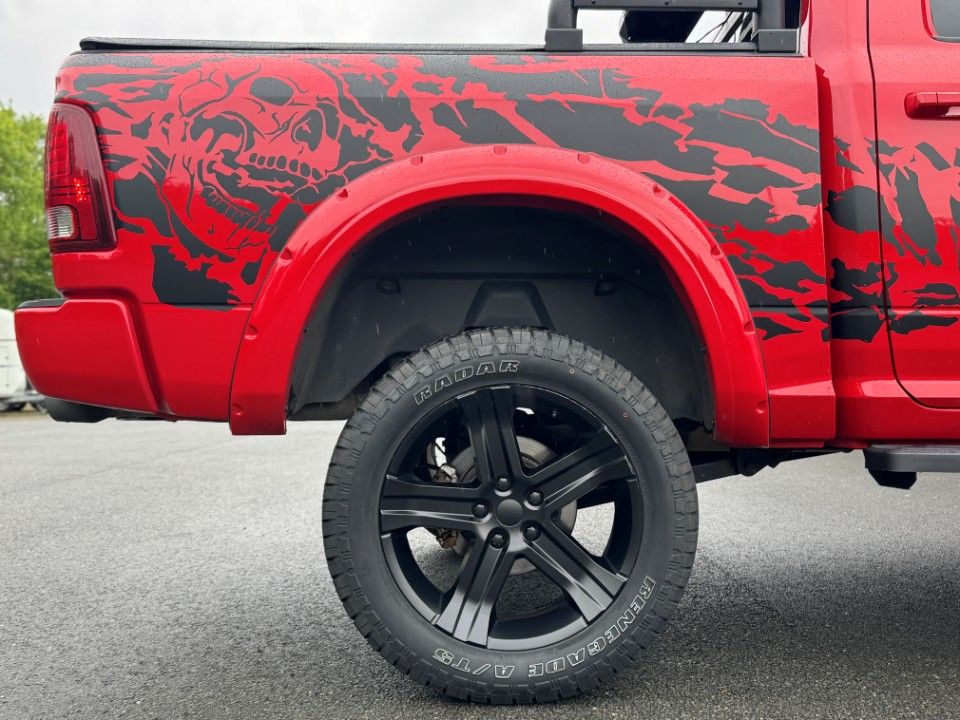 Fahrzeugabbildung Dodge RAM 5.7 Fahrwerk 2,11m hoch 22" Schiebed. Leder