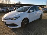 Toyota Auris Touring  1.4 D Sports Cool NAVI KAMERA - Toyota Auris mit Diesel-Antrieb: 1.4