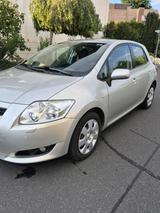 Toyota Auris 1,6 TÜV bis 5/2027 - gebrauchte Toyota Auris aus dem Jahr 2009