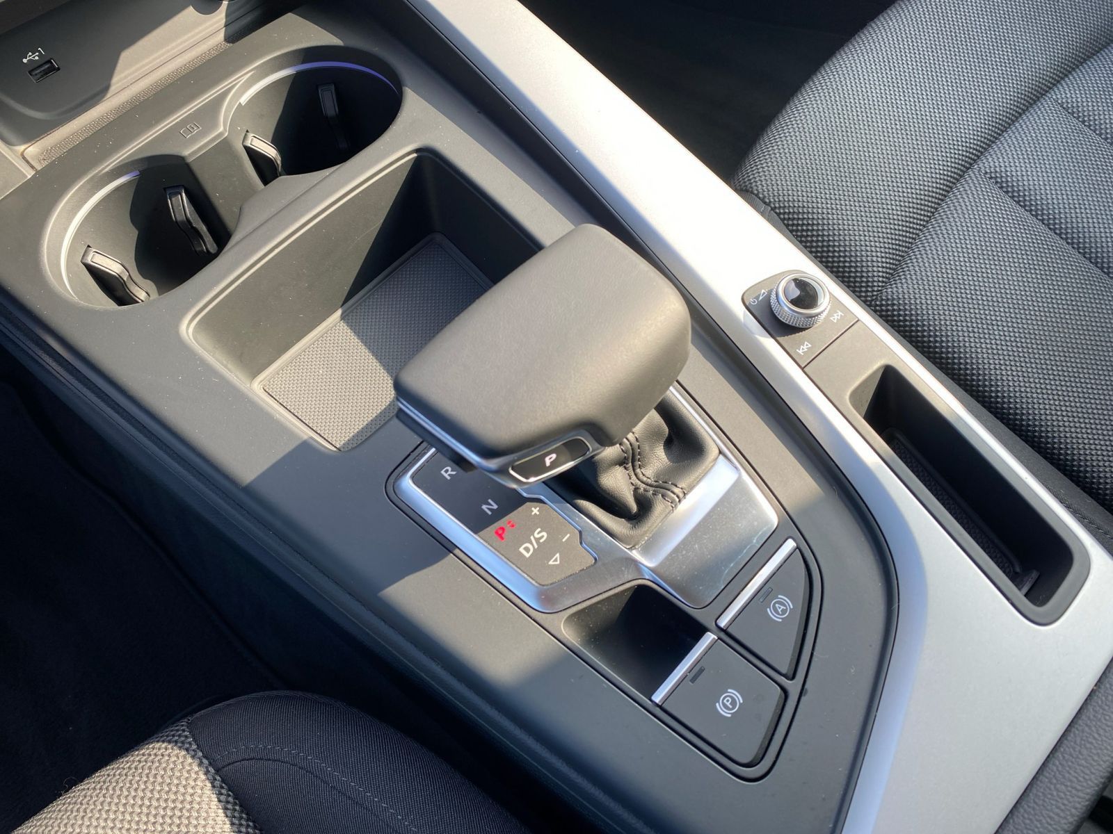 Audi A4 - Bild 14