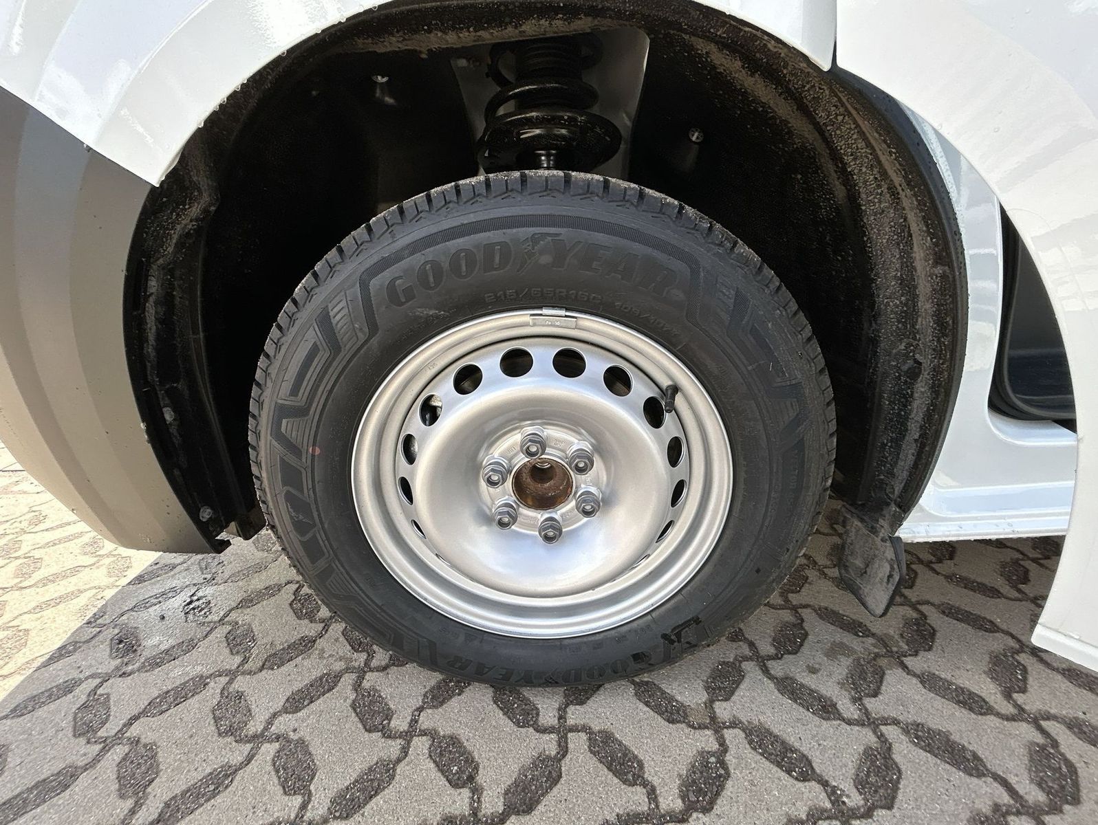 Volkswagen T7 Transporter - Bild 15