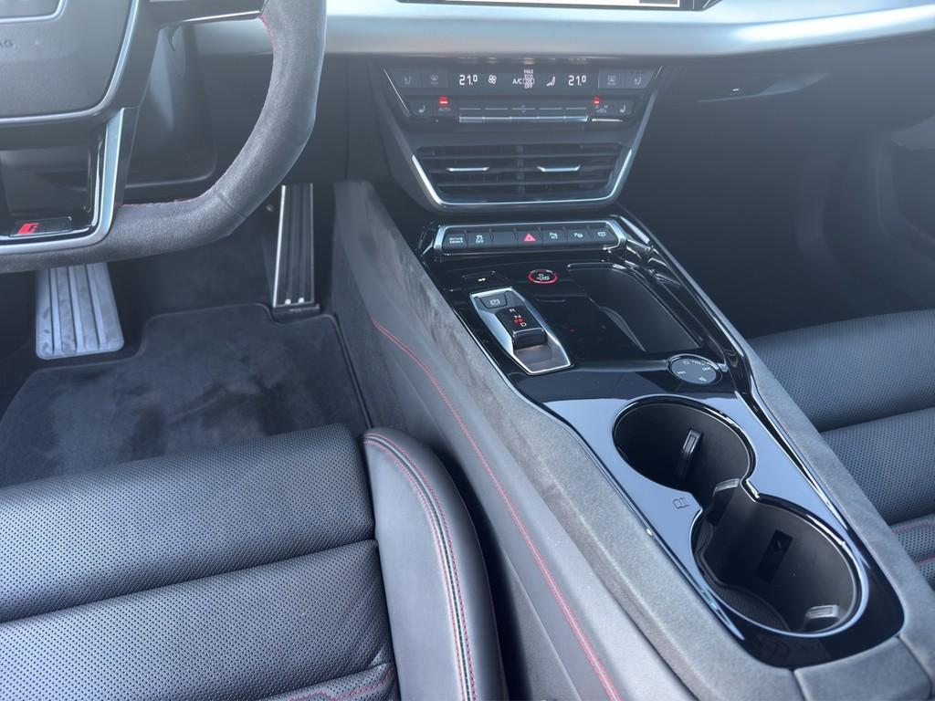 Audi e-tron GT RS quattro LASER*HEADUP*LUFTFED*WÄRMEP