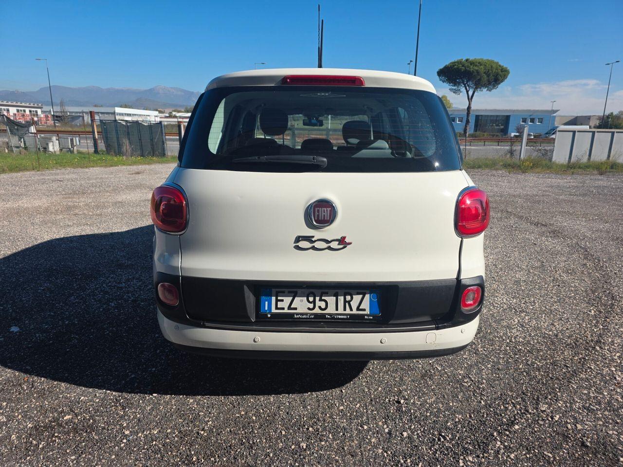Fiat 500L 2015 — engine 1.598 cm³, 120 HP (88kW)