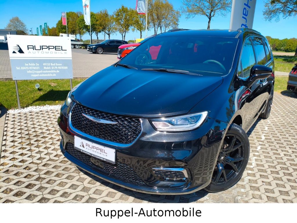 Image of Chrysler Pacifica