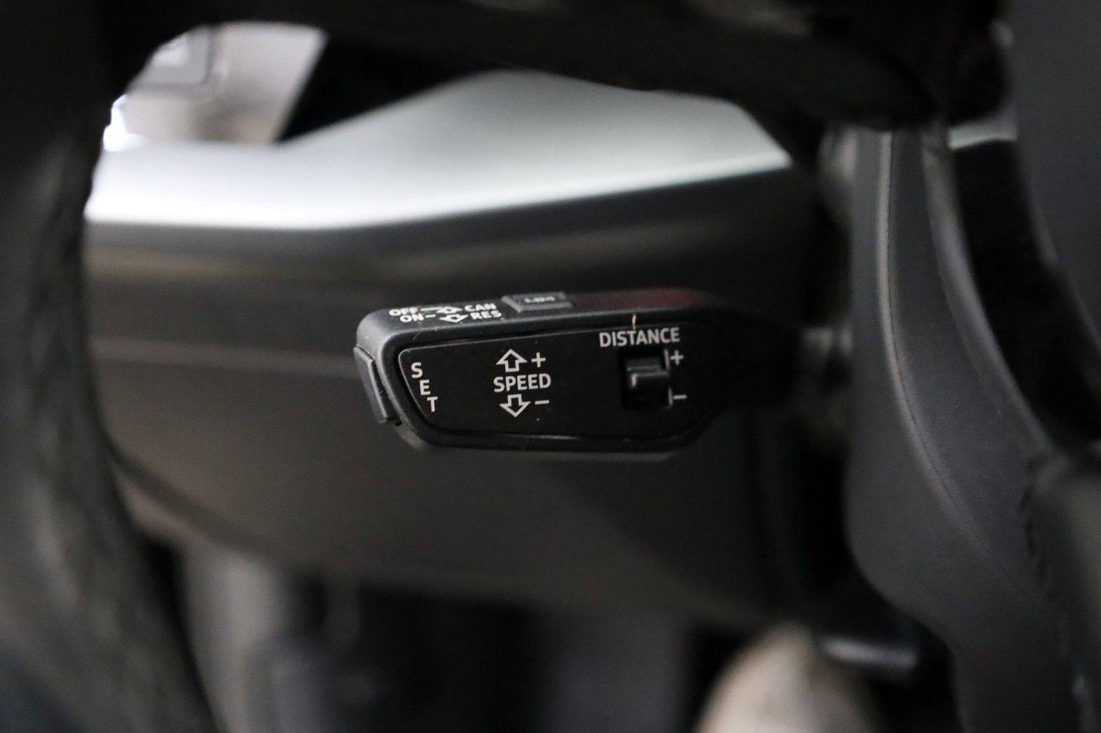 Fahrzeugabbildung Audi A3 40 TFSIe Sportback ACC,LED,CarPlay,SH,PDC