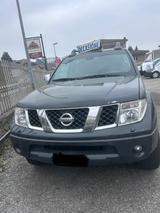 Nissan Navara 2.5 dCi 4 porte Double Cab Platinu - gebrauchte Nissan Navara aus dem Jahr 2008