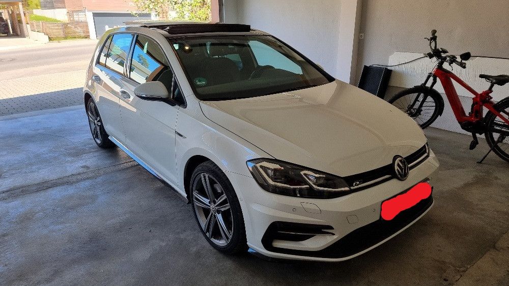 Image of Volkswagen Golf