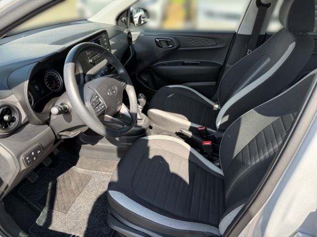 Fahrzeugabbildung Hyundai i10 Select 1.0 +RADIO+KLIMA+BT+SHZ+TEMPOMAT+DAB+