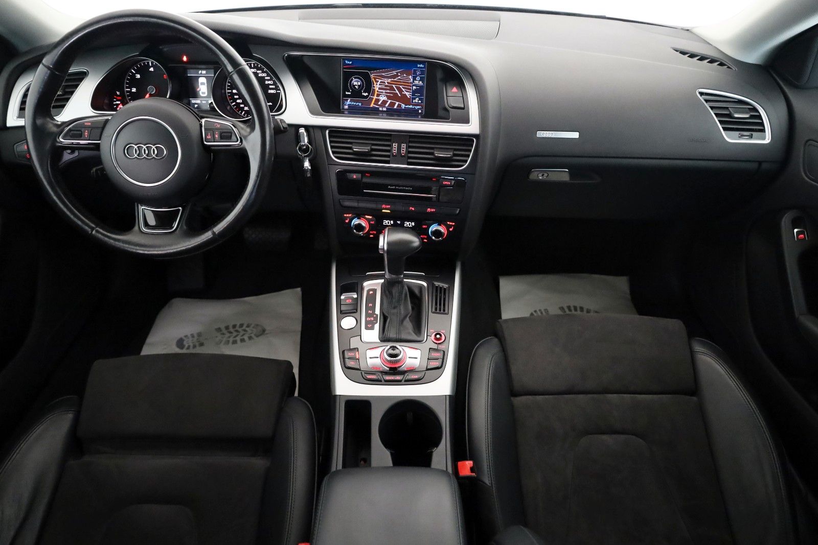 Fahrzeugabbildung Audi A5 Sportback 2.0 TDI T.Leder,Navi,Xenon,SH,PDC