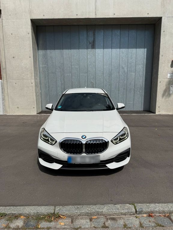 Image of BMW 118