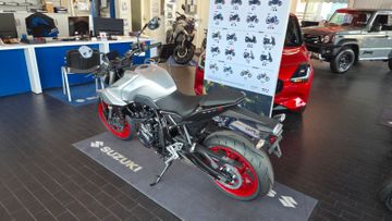 Suzuki GSX 8S Aktion
