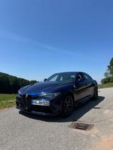 Alfa Romeo Giulia 2.9 V6 Bi-Turbo 375 kW AT8 Quadrifogl... - gebrauchte Alfa Romeo Giulia aus dem Jahr 2018
