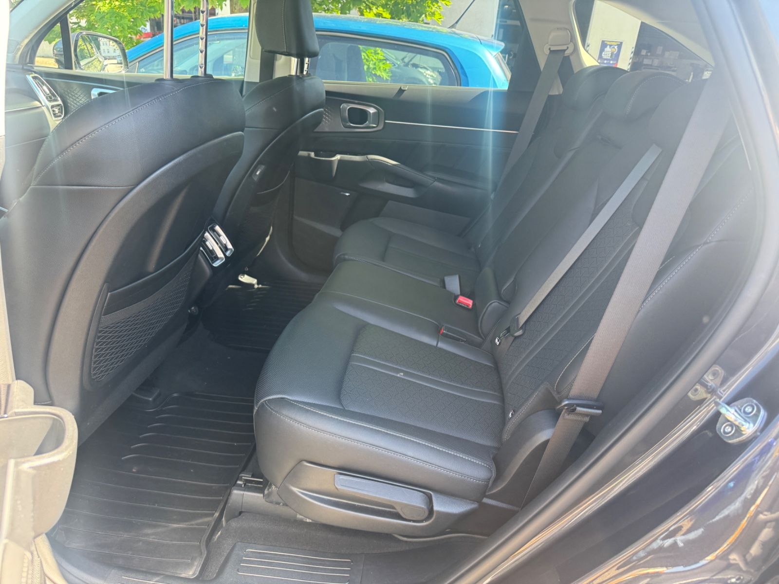 Fahrzeugabbildung Kia Sorento Platinum 4WD LED+ACC+BOSE+NAVI