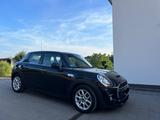 MINI Cooper SD Automatik, JCW Interieur, Klima & Navi - MINI Cooper SD aus 2018