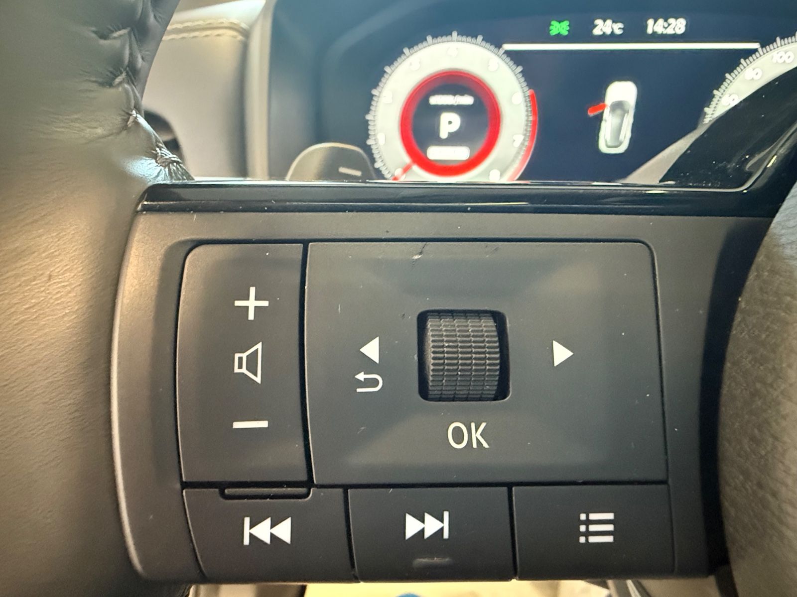 Fahrzeugabbildung Nissan Qashqai Tekna+-Nappa, Massage,BOSE,Sportpaket