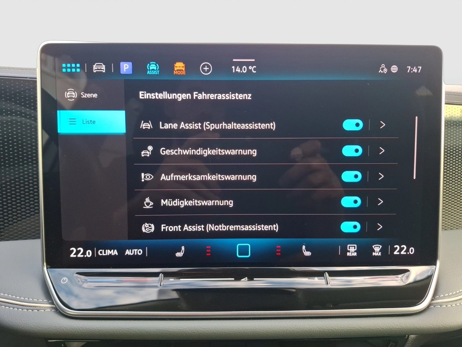 Fahrzeugabbildung Volkswagen Passat Variant eTSI Business DSG LED Navi AID AC