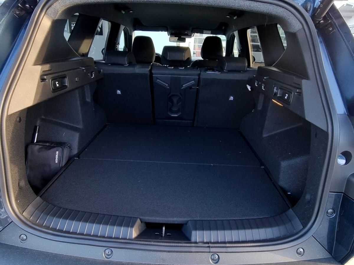 Fahrzeugabbildung Dacia Bigster Journey TCe 140