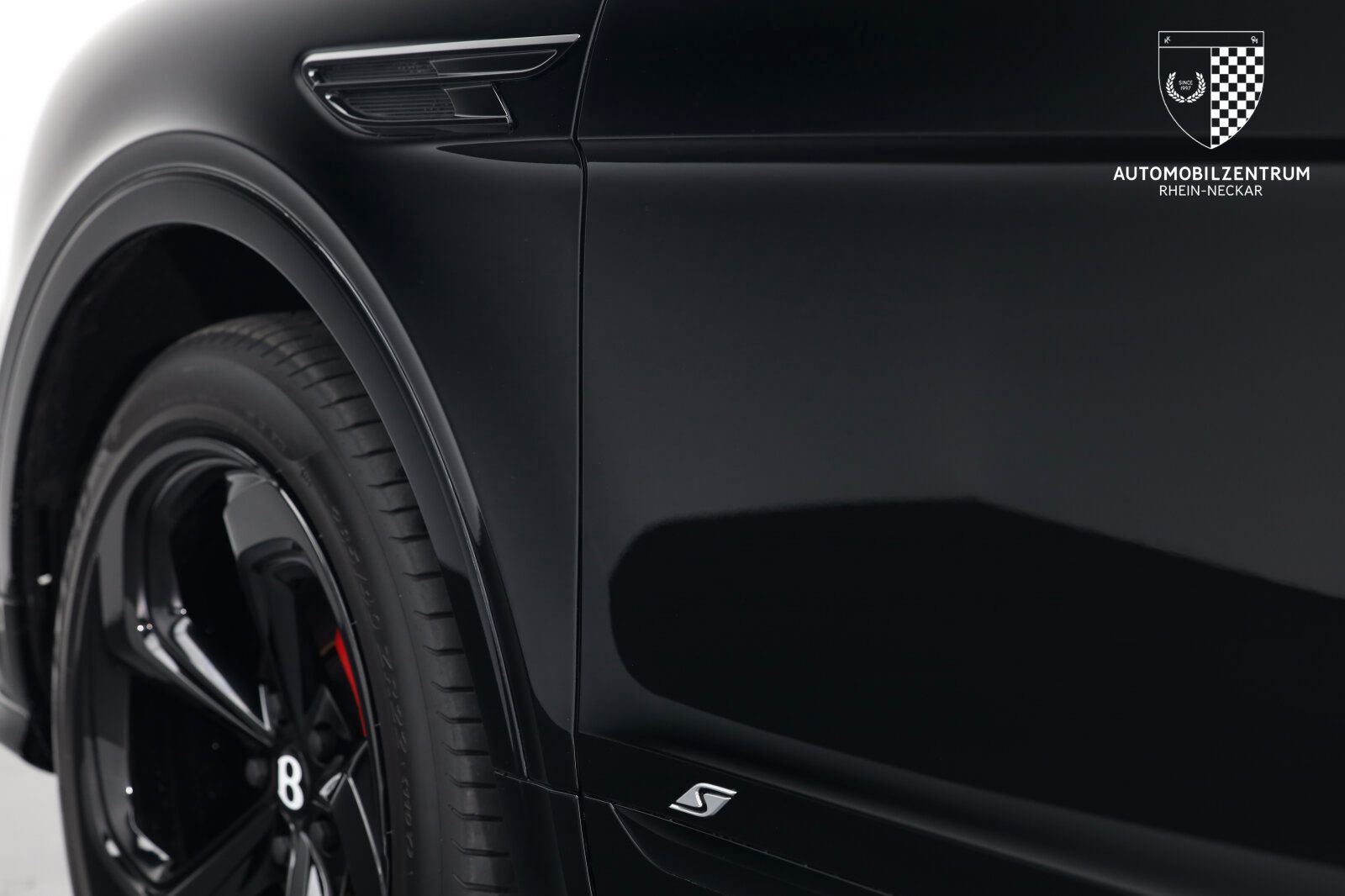 Bentley Bentayga - Bild 43