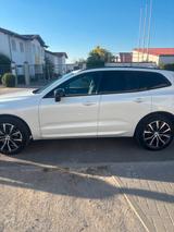 Volvo XC60 B5 AWD Ultra Black Edition Auto Ultra B... - Volvo XC60: Ultra Black Edition