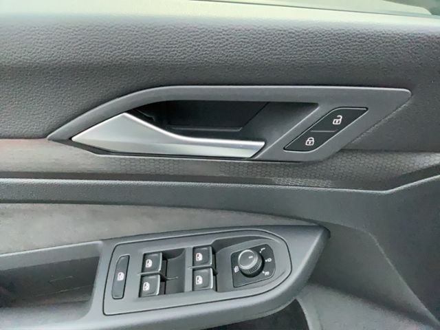 Volkswagen Golf - Bild 11