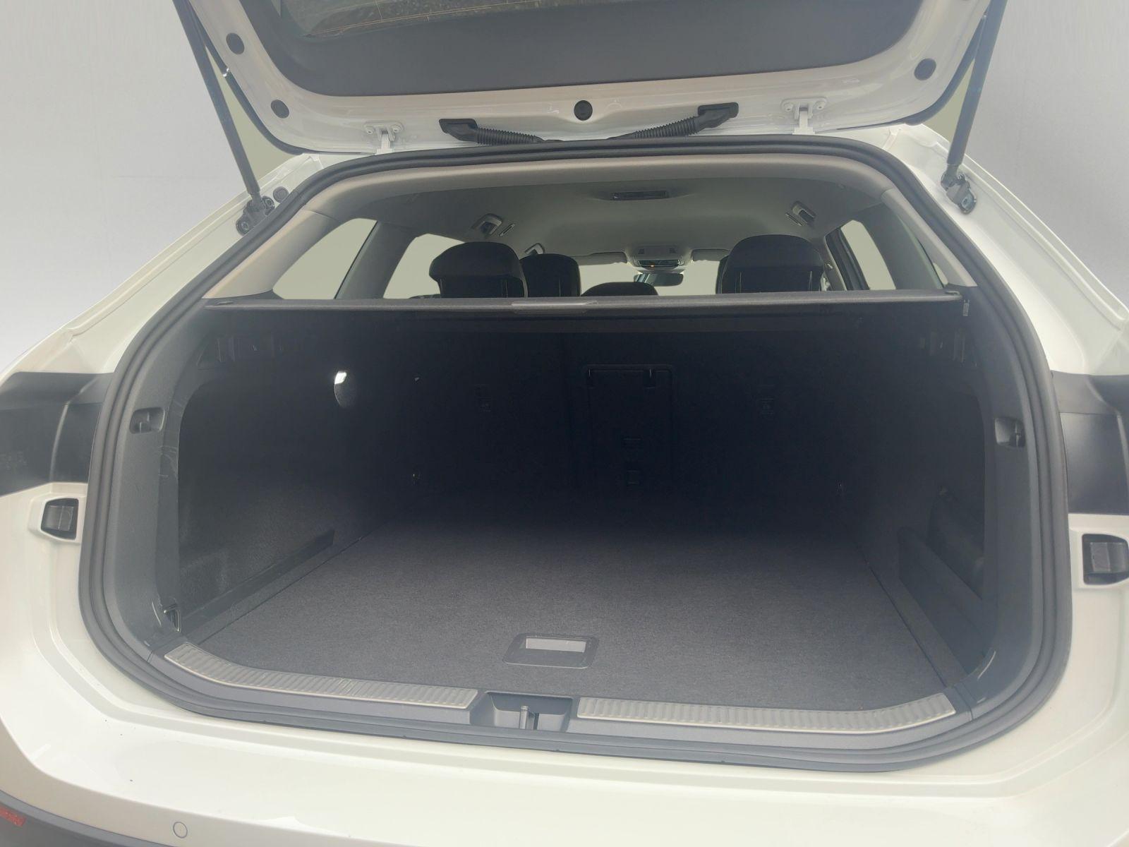 Volkswagen Passat Business 1.5 eTSI DSG ergoActive, миниатюра 6