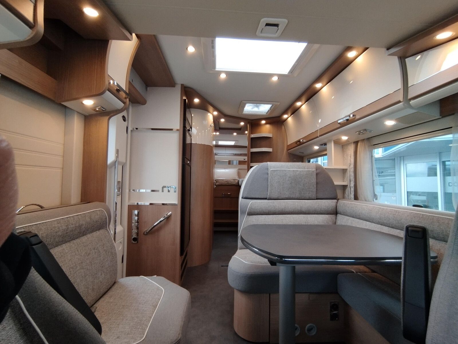 Fahrzeugabbildung Malibu I 490 RB LE comfort Mercedes,Distronic,LED,Autom